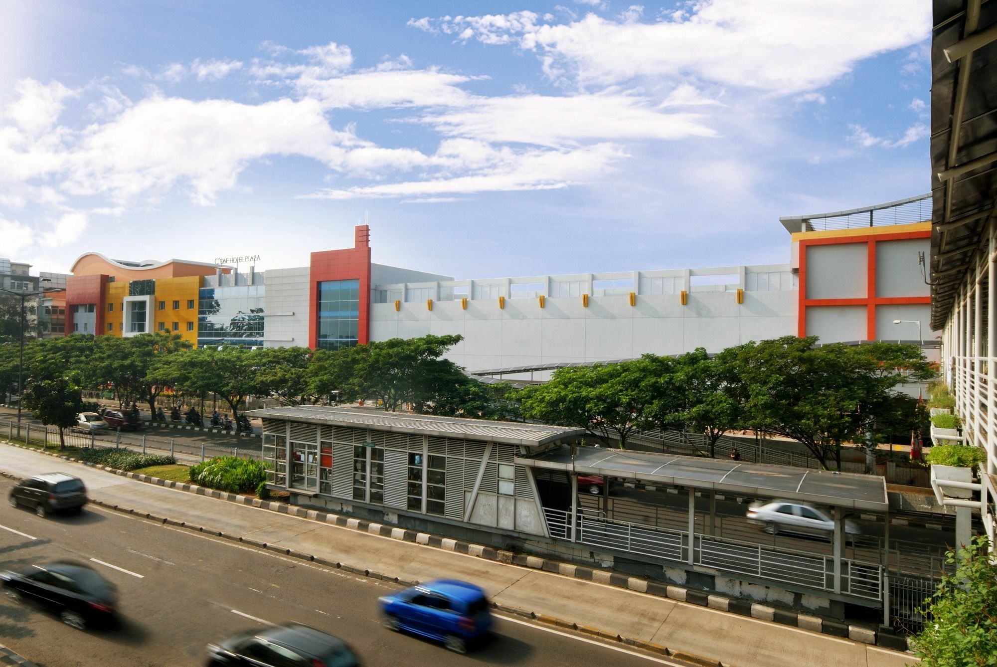 D'Arcici Hotel Cempaka Putih Джакарта Экстерьер фото